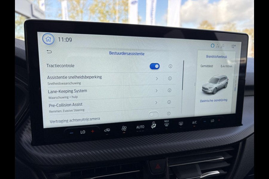 Ford Kuga 2.5 FHEV ST-Line 190pk | Technology Pack | Panoramadak | All Weather banden | Geen Stekker nodig | Ford Kuga 2.5 FHEV ST-Line 190pk | Technology Pack | Panoramadak | All Weather banden | Geen Stekker nodig |