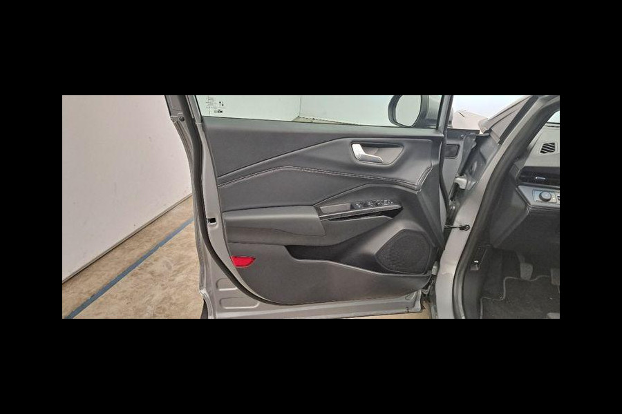 Ford Puma 1.0 EcoBoost Hybrid Titanium 125pk | Winterpack | SYNC 4 Navigatie | Achteruitrijcamera