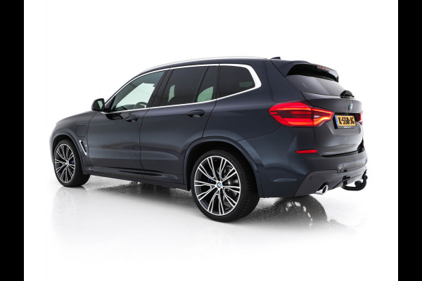 BMW X3 xDrive30e eDrive Edition M-Sportpack Plug-In (INCL-BTW) *LUXURY-LEATHER | FULL-LED | DIGI-COCKPIT | HIFI-SOUND | CARPLAY | DAB+ | HEATED-SPORTSEATS | AMBIENT-LIGHT | TOWBAR  | PRIVACY-GLASS | CARPLAY | SHIFT-PADDLES |  21''ALU* BMW X3 xDrive30e eDrive Edition M-Sportpack Plug-In (INCL-BTW) *LUXURY-LEATHER | FULL-LED | DIGI-COCKPIT | HIFI-SOUND | CARPLAY | DAB+ | HEATED-SPORTSEATS | AMBIENT-LIGHT | TOWBAR  | PRIVACY-GLASS | CARPLAY | SHIFT-PADDLES |  21''ALU*