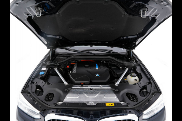 BMW X3 xDrive30e eDrive Edition M-Sportpack Plug-In (INCL-BTW) *LUXURY-LEATHER | FULL-LED | DIGI-COCKPIT | HIFI-SOUND | CARPLAY | DAB+ | HEATED-SPORTSEATS | AMBIENT-LIGHT | TOWBAR  | PRIVACY-GLASS | CARPLAY | SHIFT-PADDLES |  21''ALU* BMW X3 xDrive30e eDrive Edition M-Sportpack Plug-In (INCL-BTW) *LUXURY-LEATHER | FULL-LED | DIGI-COCKPIT | HIFI-SOUND | CARPLAY | DAB+ | HEATED-SPORTSEATS | AMBIENT-LIGHT | TOWBAR  | PRIVACY-GLASS | CARPLAY | SHIFT-PADDLES |  21''ALU*