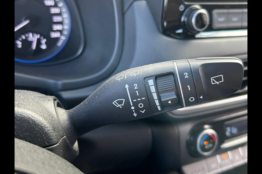 Hyundai Kona 1.6 GDI HEV Comfort Smart Hyundai Kona 1.6 GDI HEV Comfort Smart