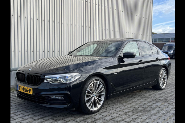 BMW 5 Serie 520d High Executive*DAKJE*HUD*CRUISE*NAVI.PROF*LED BMW 5 Serie 520d High Executive*DAKJE*HUD*CRUISE*NAVI.PROF*LED