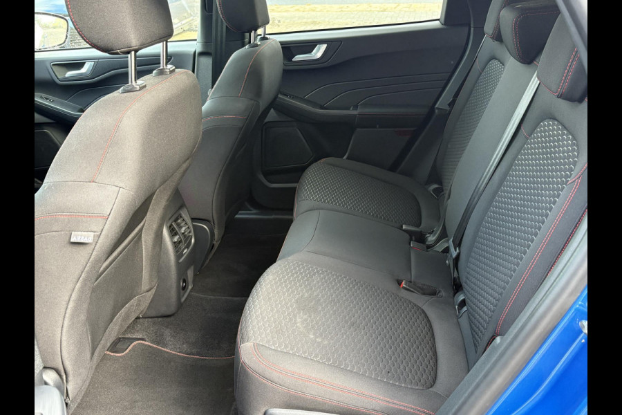 Ford Kuga 2.5 FHEV ST-Line 190pk | Technology Pack | Panoramadak | All Weather banden | Geen Stekker nodig | Ford Kuga 2.5 FHEV ST-Line 190pk | Technology Pack | Panoramadak | All Weather banden | Geen Stekker nodig |