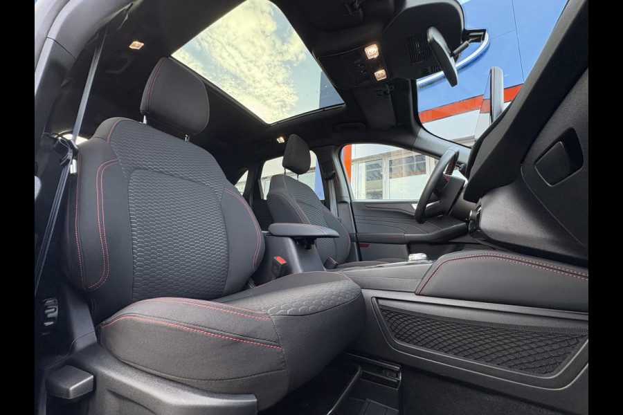 Ford Kuga 2.5 FHEV ST-Line 190pk | Technology Pack | Panoramadak | All Weather banden | Geen Stekker nodig | Ford Kuga 2.5 FHEV ST-Line 190pk | Technology Pack | Panoramadak | All Weather banden | Geen Stekker nodig |