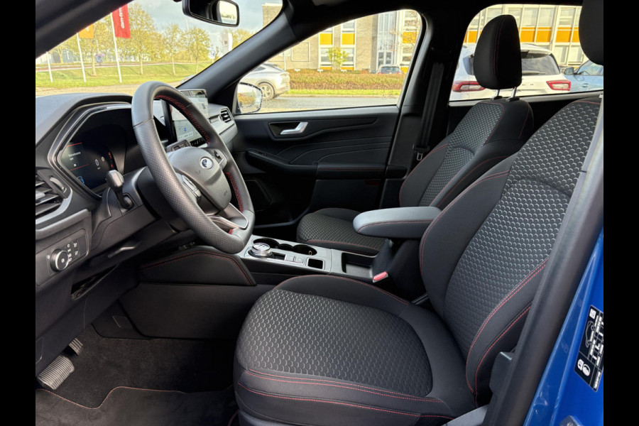 Ford Kuga 2.5 FHEV ST-Line 190pk | Technology Pack | Panoramadak | All Weather banden | Geen Stekker nodig | Ford Kuga 2.5 FHEV ST-Line 190pk | Technology Pack | Panoramadak | All Weather banden | Geen Stekker nodig |