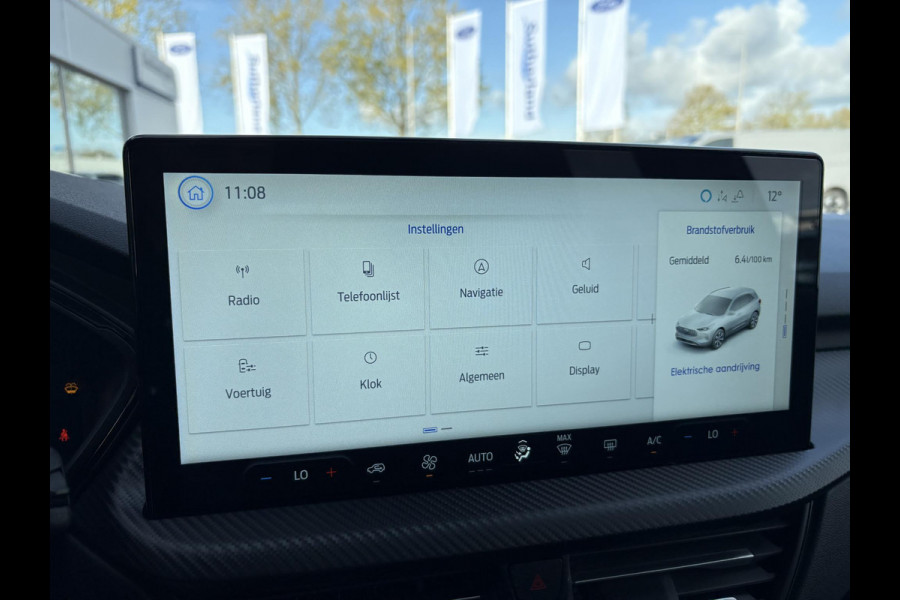 Ford Kuga 2.5 FHEV ST-Line 190pk | Technology Pack | Panoramadak | All Weather banden | Geen Stekker nodig | Ford Kuga 2.5 FHEV ST-Line 190pk | Technology Pack | Panoramadak | All Weather banden | Geen Stekker nodig |