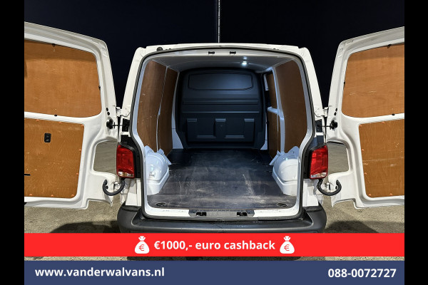 Volkswagen Transporter 2.0 TDI 150pk L2H1 Euro6 Airco | 2500kg Trekhaak | Apple Carplay | Android Auto Parkeersensoren, Cruisecontrol