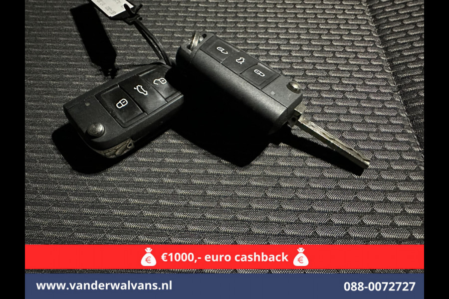 Volkswagen Transporter 2.0 TDI 150pk L2H1 Euro6 Airco | 2500kg Trekhaak | Apple Carplay | Android Auto Parkeersensoren, Cruisecontrol