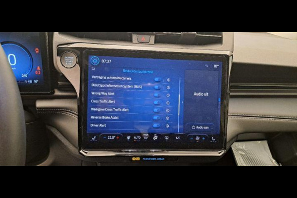 Ford Puma 1.0 EcoBoost Hybrid Titanium 125pk | Driver Assistance Pack | Matrix LED koplampen | Winterpack | Reservewiel | Comfort Pack