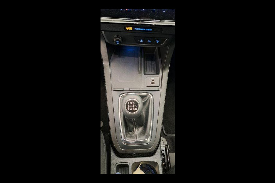 Ford Puma 1.0 EcoBoost Hybrid Titanium 125pk | Driver Assistance Pack | Matrix LED koplampen | Winterpack | Reservewiel | Comfort Pack