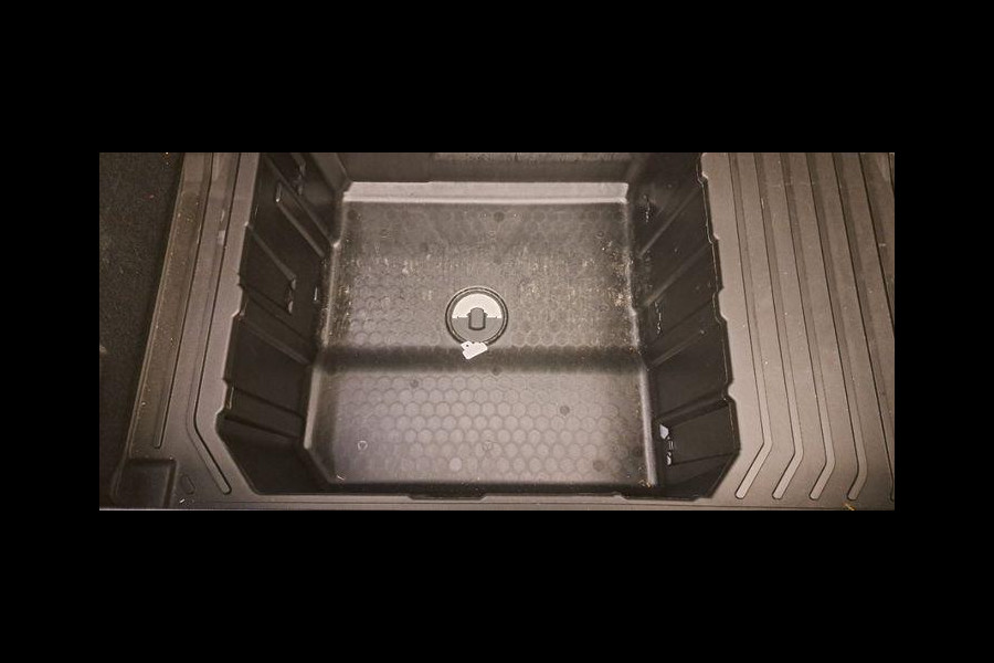 Ford Puma 1.0 EcoBoost Hybrid Titanium 125pk | Driver Assistance Pack | Matrix LED koplampen | Winterpack | Reservewiel | Comfort Pack