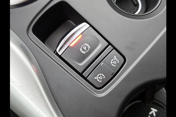 Renault Kadjar 1.3 TCe 140PK Intens / CAMERA / NAVI / LEDER Renault Kadjar 1.3 TCe 140PK Intens / CAMERA / NAVI / LEDER