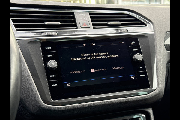 Volkswagen Tiguan 1.5 TSI ACT Highline | Pano | Virtual | Memory seats | Adapt. Cruise | Stoelverw.