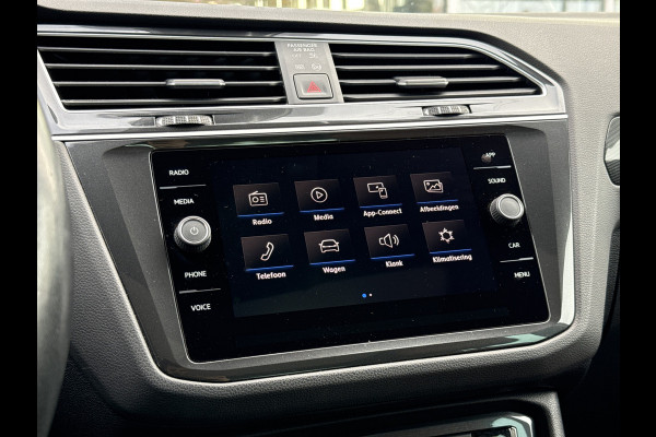 Volkswagen Tiguan 1.5 TSI ACT Highline | Pano | Virtual | Memory seats | Adapt. Cruise | Stoelverw.