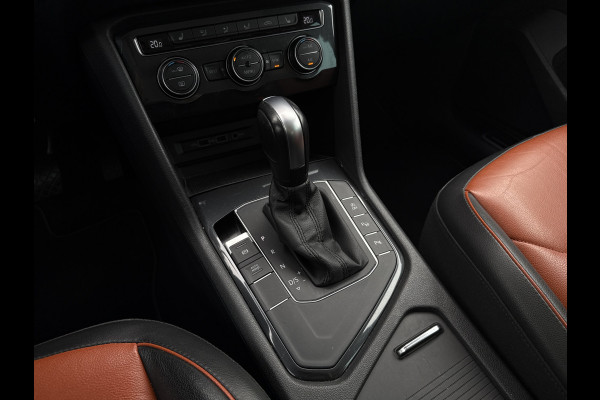 Volkswagen Tiguan 1.5 TSI ACT Highline | Pano | Virtual | Memory seats | Adapt. Cruise | Stoelverw.