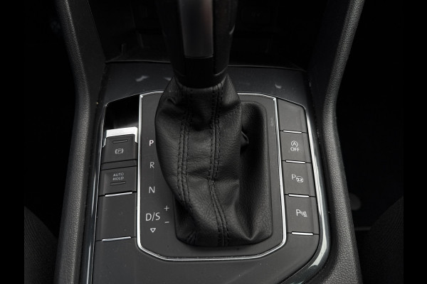 Volkswagen Tiguan 1.5 TSI ACT Highline | Pano | Virtual | Memory seats | Adapt. Cruise | Stoelverw.