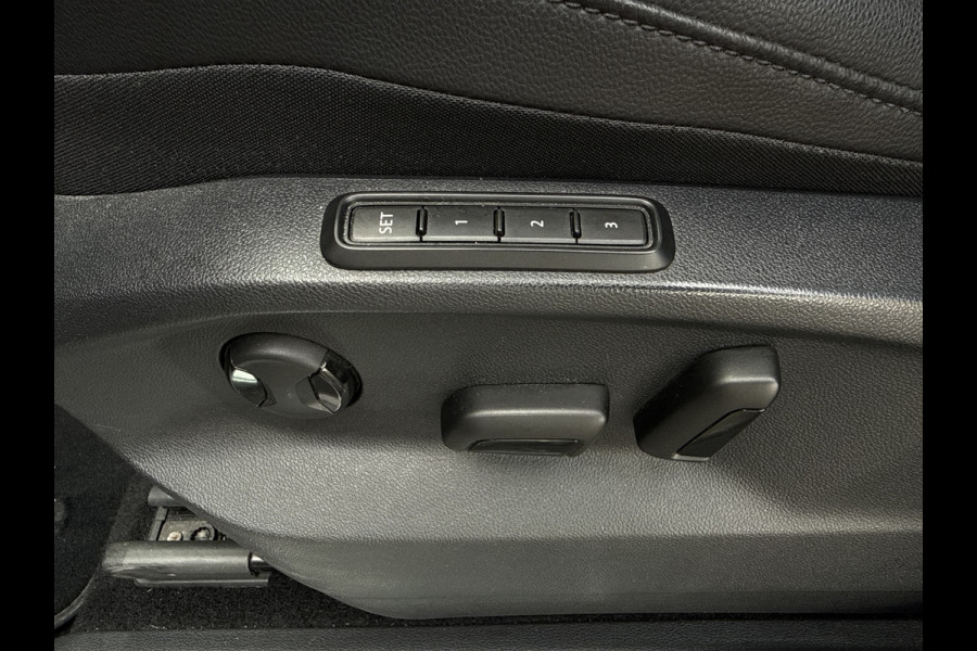 Volkswagen Tiguan 1.5 TSI ACT Highline | Pano | Virtual | Memory seats | Adapt. Cruise | Stoelverw.