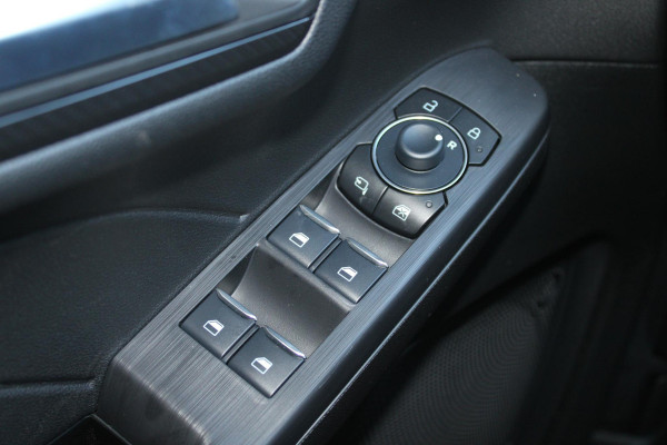 Ford Kuga 2.5 PHEV ST-Line 243pk | Driver Assistance Pack | Winterpack | Trekhaak Wegklapbaar | All Season banden | 2.100kg Trekgewicht