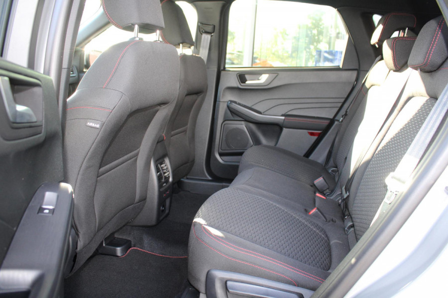 Ford Kuga 2.5 PHEV ST-Line 243pk | Driver Assistance Pack | Winterpack | Trekhaak Wegklapbaar | All Season banden | 2.100kg Trekgewicht