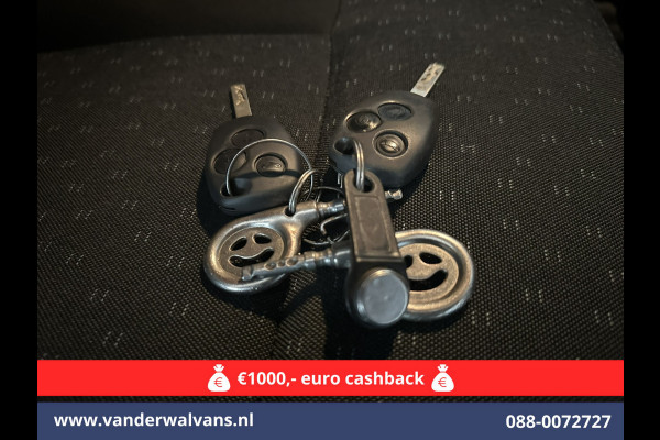 Opel Movano 2.3 CDTI 145pk L2H2 Euro6 Airco | Imperiaal | Trap | Camera | Navigatie | 2500kg Trekhaak Cruisecontrol, Parkeersensoren, Bijrijdersbank