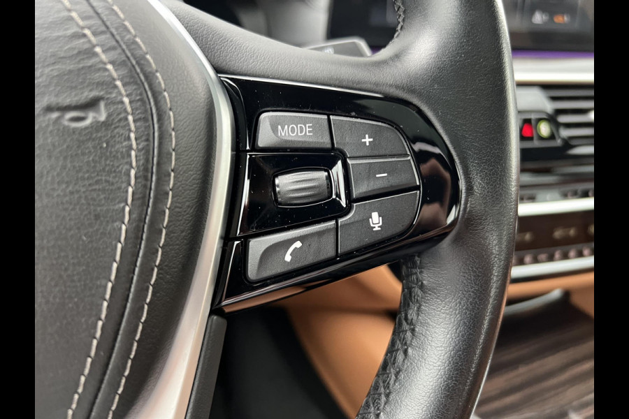 BMW 5 Serie 520d High Executive*DAKJE*HUD*CRUISE*NAVI.PROF*LED BMW 5 Serie 520d High Executive*DAKJE*HUD*CRUISE*NAVI.PROF*LED