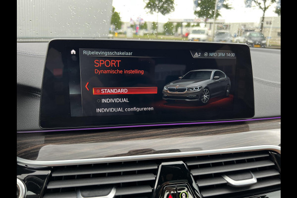 BMW 5 Serie 520d High Executive*DAKJE*HUD*CRUISE*NAVI.PROF*LED BMW 5 Serie 520d High Executive*DAKJE*HUD*CRUISE*NAVI.PROF*LED