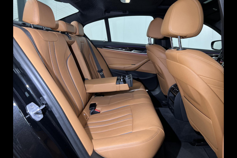 BMW 5 Serie 520d High Executive*DAKJE*HUD*CRUISE*NAVI.PROF*LED BMW 5 Serie 520d High Executive*DAKJE*HUD*CRUISE*NAVI.PROF*LED