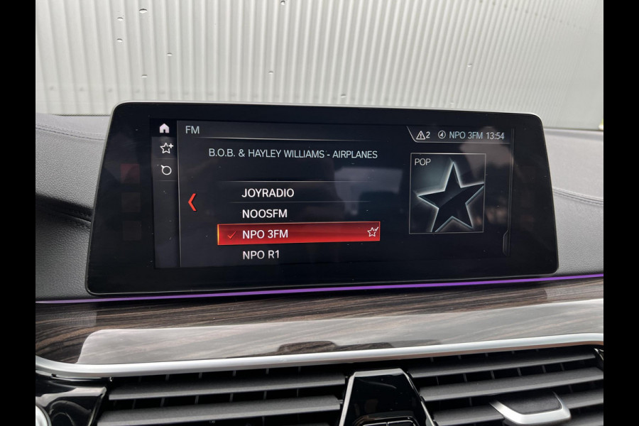 BMW 5 Serie 520d High Executive*DAKJE*HUD*CRUISE*NAVI.PROF*LED BMW 5 Serie 520d High Executive*DAKJE*HUD*CRUISE*NAVI.PROF*LED