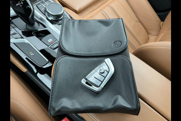 BMW 5 Serie 520d High Executive*DAKJE*HUD*CRUISE*NAVI.PROF*LED BMW 5 Serie 520d High Executive*DAKJE*HUD*CRUISE*NAVI.PROF*LED