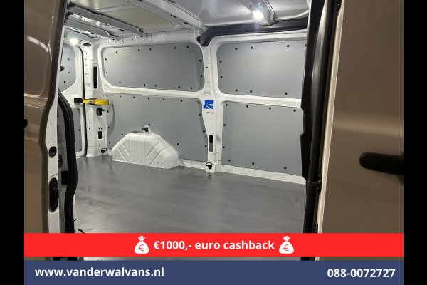Ford Transit Custom 2.0 TDCI L2H1 Euro6 Airco | Apple Carplay | Camera | Cruisecontrol | LED Parkeersensoren, Android Auto, Bijrijdersbank, Verwarmde voorruit, 2800kg trekvermogen Ford Transit Custom 2.0 TDCI L2H1 Euro6 Airco | Apple Carplay | Camera | Cruisecontrol | LED Parkeersensoren, Android Auto, Bijrijdersbank, Verwarmde voorruit, 2800kg trekvermogen