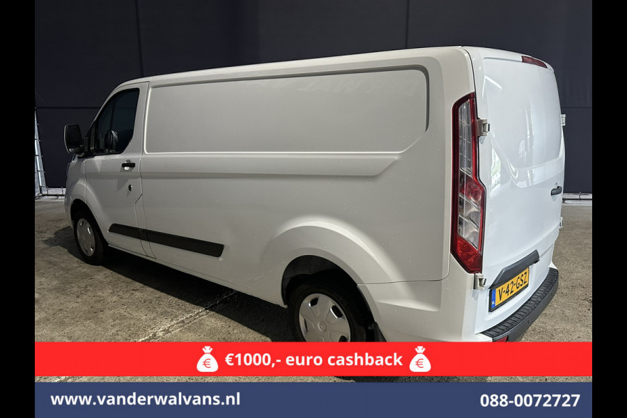 Ford Transit Custom 2.0 TDCI L2H1 Euro6 Airco | Apple Carplay | Camera | Cruisecontrol | LED Parkeersensoren, Android Auto, Bijrijdersbank, Verwarmde voorruit, 2800kg trekvermogen Ford Transit Custom 2.0 TDCI L2H1 Euro6 Airco | Apple Carplay | Camera | Cruisecontrol | LED Parkeersensoren, Android Auto, Bijrijdersbank, Verwarmde voorruit, 2800kg trekvermogen