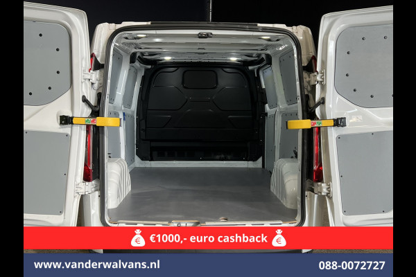 Ford Transit Custom 2.0 TDCI L2H1 Euro6 Airco | Camera | LED | Cruisecontrol | Parkeersensoren Verwarmde voorruit, Bijrijdersbank, 2800kg trekvermogen Ford Transit Custom 2.0 TDCI L2H1 Euro6 Airco | Camera | LED | Cruisecontrol | Parkeersensoren Verwarmde voorruit, Bijrijdersbank, 2800kg trekvermogen