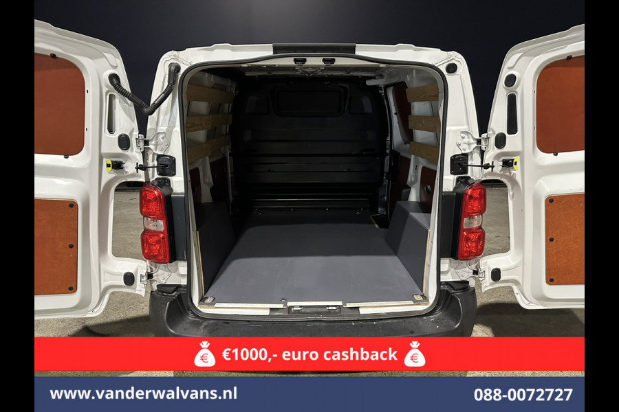 Toyota ProAce 1.6 D-4D L1H1 Euro6 *Rijklaar Direct Rijden* Airco | Cruisecontrol | Bijrijdersbank zijdeur Toyota ProAce 1.6 D-4D L1H1 Euro6 *Rijklaar Direct Rijden* Airco | Cruisecontrol | Bijrijdersbank zijdeur
