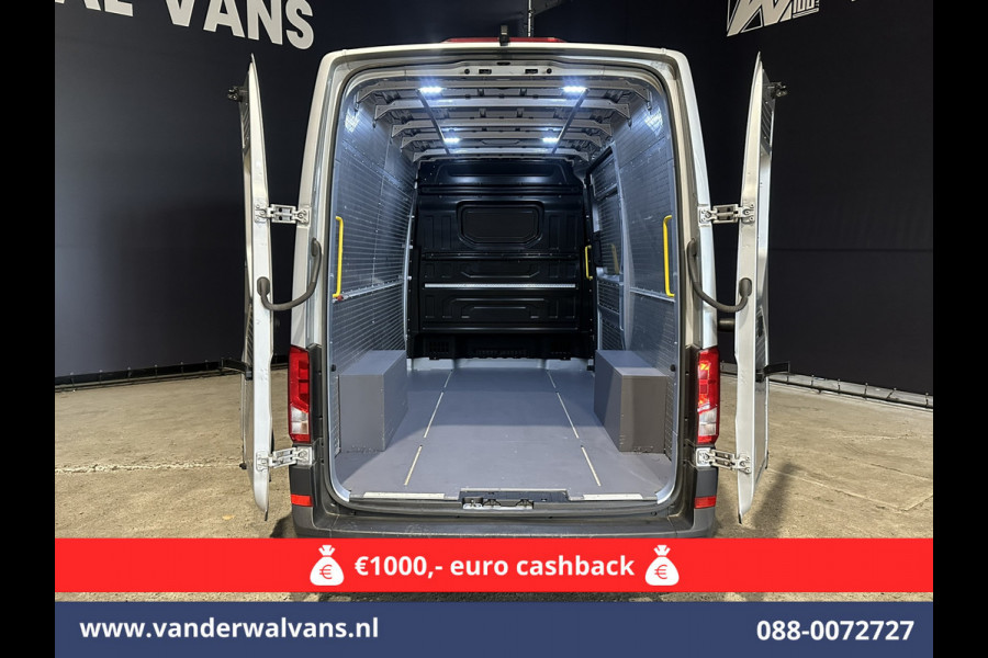 Volkswagen Crafter 2.0 TDI 140pk L3H3 L2H2 Euro6 *Rijklaar Direct Rijden* Airco | Camera | Apple Carplay | Cruisecontrol Parkeersensoren, Android Auto, Chauffeursstoel, Bijrijdersbank, 3000kg trekvermogen, zilver Volkswagen Crafter 2.0 TDI 140pk L3H3 L2H2 Euro6 *Rijklaar Direct Rijden* Airco | Camera | Apple Carplay | Cruisecontrol Parkeersensoren, Android Auto, Chauffeursstoel, Bijrijdersbank, 3000kg trekvermogen, zilver