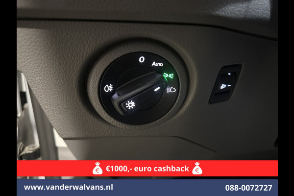 Volkswagen Crafter 2.0 TDI 140pk L3H3 L2H2 Euro6 *Rijklaar Direct Rijden* Airco | Camera | Apple Carplay | Cruisecontrol Parkeersensoren, Android Auto, Chauffeursstoel, Bijrijdersbank, 3000kg trekvermogen, zilver Volkswagen Crafter 2.0 TDI 140pk L3H3 L2H2 Euro6 *Rijklaar Direct Rijden* Airco | Camera | Apple Carplay | Cruisecontrol Parkeersensoren, Android Auto, Chauffeursstoel, Bijrijdersbank, 3000kg trekvermogen, zilver