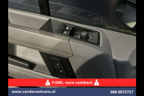 Volkswagen Crafter 2.0 TDI 140pk L3H3 L2H2 Euro6 *Rijklaar Direct Rijden* Airco | Camera | Apple Carplay | Cruisecontrol Parkeersensoren, Android Auto, Chauffeursstoel, Bijrijdersbank, 3000kg trekvermogen, zilver Volkswagen Crafter 2.0 TDI 140pk L3H3 L2H2 Euro6 *Rijklaar Direct Rijden* Airco | Camera | Apple Carplay | Cruisecontrol Parkeersensoren, Android Auto, Chauffeursstoel, Bijrijdersbank, 3000kg trekvermogen, zilver
