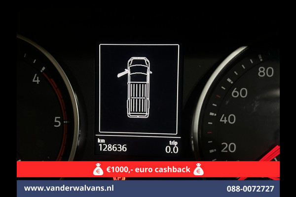 Volkswagen Crafter 2.0 TDI 140pk L3H3 L2H2 Euro6 *Rijklaar Direct Rijden* Airco | Camera | Apple Carplay | Cruisecontrol Parkeersensoren, Android Auto, Chauffeursstoel, Bijrijdersbank, 3000kg trekvermogen, zilver Volkswagen Crafter 2.0 TDI 140pk L3H3 L2H2 Euro6 *Rijklaar Direct Rijden* Airco | Camera | Apple Carplay | Cruisecontrol Parkeersensoren, Android Auto, Chauffeursstoel, Bijrijdersbank, 3000kg trekvermogen, zilver