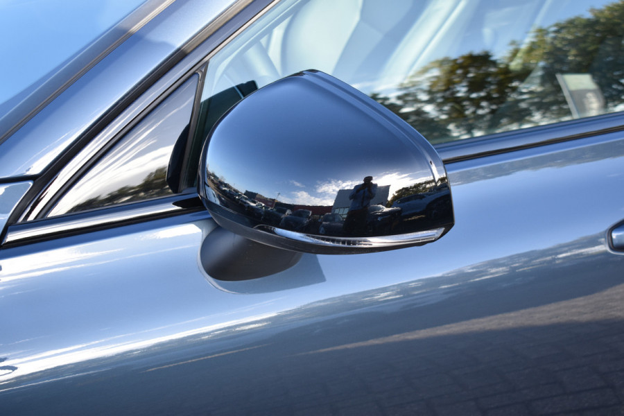 Volvo V60 T6 AWD 350PK Plug-in Hybrid Plus Dark | 360 Camera | H&K | BLIS | ACC | Stoelverwarming | Leder | Volvo V60 T6 AWD 350PK Plug-in Hybrid Plus Dark | 360 Camera | H&K | BLIS | ACC | Stoelverwarming | Leder |