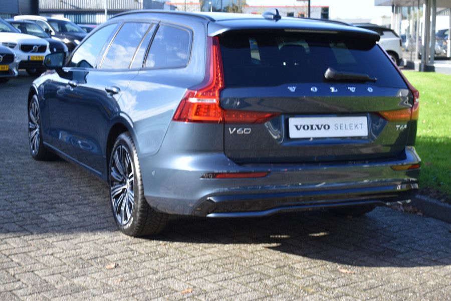 Volvo V60 T6 AWD 350PK Plug-in Hybrid Plus Dark | 360 Camera | H&K | BLIS | ACC | Stoelverwarming | Leder | Volvo V60 T6 AWD 350PK Plug-in Hybrid Plus Dark | 360 Camera | H&K | BLIS | ACC | Stoelverwarming | Leder |