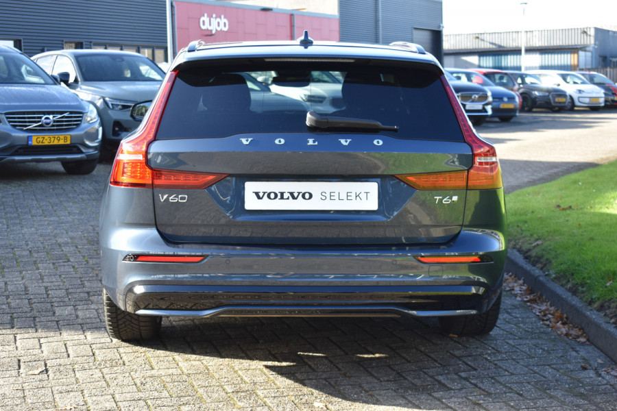 Volvo V60 T6 AWD 350PK Plug-in Hybrid Plus Dark | 360 Camera | H&K | BLIS | ACC | Stoelverwarming | Leder | Volvo V60 T6 AWD 350PK Plug-in Hybrid Plus Dark | 360 Camera | H&K | BLIS | ACC | Stoelverwarming | Leder |