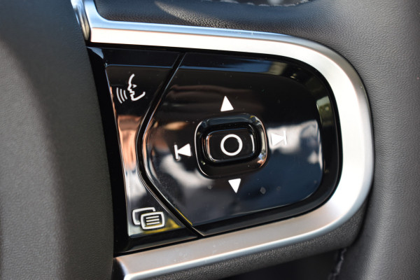 Volvo V60 T6 AWD 350PK Plug-in Hybrid Plus Dark | 360 Camera | H&K | BLIS | ACC | Stoelverwarming | Leder | Volvo V60 T6 AWD 350PK Plug-in Hybrid Plus Dark | 360 Camera | H&K | BLIS | ACC | Stoelverwarming | Leder |