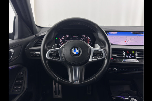 BMW 1-serie M135i xDrive M-Sportpack High Executive Aut. *ALCANTARA-MICROFIBRE | FULL-LED | HEATED-SPORTSEATS | SHIFT-PADDLES | DIGI-COCKPIT | HEAD-UP | NAVI-FULLMAP | DAB+ | PRIVACY-GLASS | AMBIENT-LIGHT | CARBON-INLAY | CARPLAY | 19''ALU*