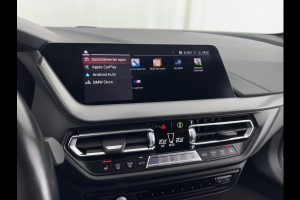 BMW 1-serie M135i xDrive M-Sportpack High Executive Aut. *ALCANTARA-MICROFIBRE | FULL-LED | HEATED-SPORTSEATS | SHIFT-PADDLES | DIGI-COCKPIT | HEAD-UP | NAVI-FULLMAP | DAB+ | PRIVACY-GLASS | AMBIENT-LIGHT | CARBON-INLAY | CARPLAY | 19''ALU*