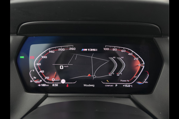 BMW 1-serie M135i xDrive M-Sportpack High Executive Aut. *ALCANTARA-MICROFIBRE | FULL-LED | HEATED-SPORTSEATS | SHIFT-PADDLES | DIGI-COCKPIT | HEAD-UP | NAVI-FULLMAP | DAB+ | PRIVACY-GLASS | AMBIENT-LIGHT | CARBON-INLAY | CARPLAY | 19''ALU*