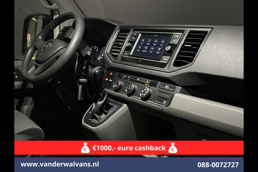 Volkswagen Crafter 2.0 TDI 140 pk Automaat L4H3 L3H2 Euro6 Airco | Camera | Apple Carplay Android Auto, Chauffeursstoel, Stoelverwarming, 3000kg Trekhaak
