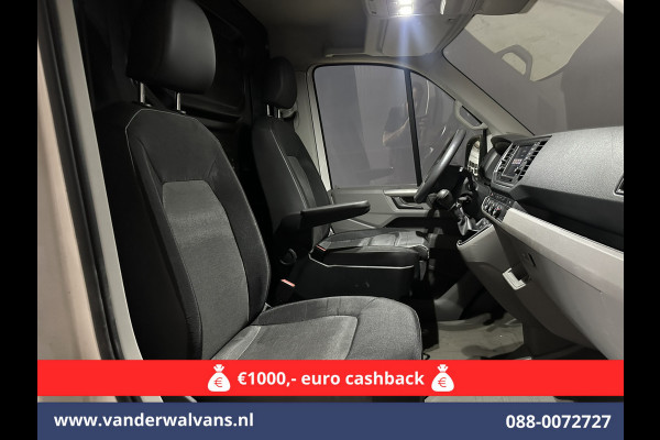 Volkswagen Crafter 2.0 TDI 140 pk L3H3 L2H2 Euro6 Airco | Camera | Navigatie | Apple Carplay | Massagestoel Android Auto, Parkeersensoren, 3000kg trekvermogen Volkswagen Crafter 2.0 TDI 140 pk L3H3 L2H2 Euro6 Airco | Camera | Navigatie | Apple Carplay | Massagestoel Android Auto, Parkeersensoren, 3000kg trekvermogen