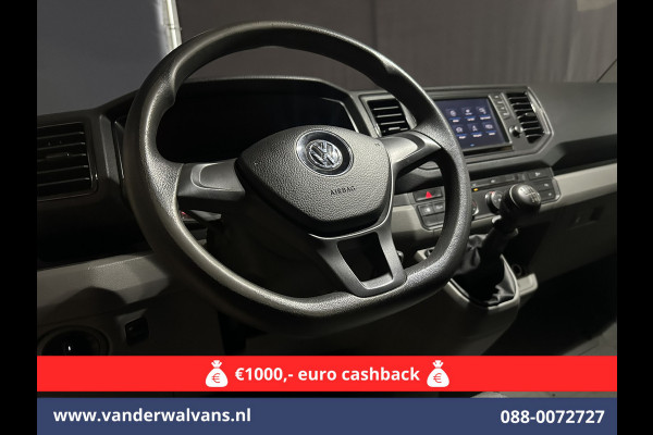 Volkswagen Crafter 2.0 TDI 140 pk L3H3 L2H2 Euro6 Airco | Camera | Navigatie | Apple Carplay | Massagestoel Android Auto, Parkeersensoren, 3000kg trekvermogen Volkswagen Crafter 2.0 TDI 140 pk L3H3 L2H2 Euro6 Airco | Camera | Navigatie | Apple Carplay | Massagestoel Android Auto, Parkeersensoren, 3000kg trekvermogen