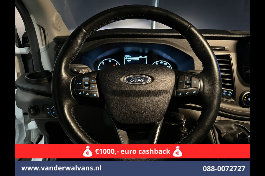 Ford Transit 2.0 TDCI 131pk L3H2 Euro6 *Rijklaar Direct Rijden* Airco | Camera | Navigatie | Apple Carplay | LED | Cruisecontrol Parkeersensoren, Stoelverwarming, Verwarmde voorruit, Bijrijdersbank, 2500kg trekvermogen