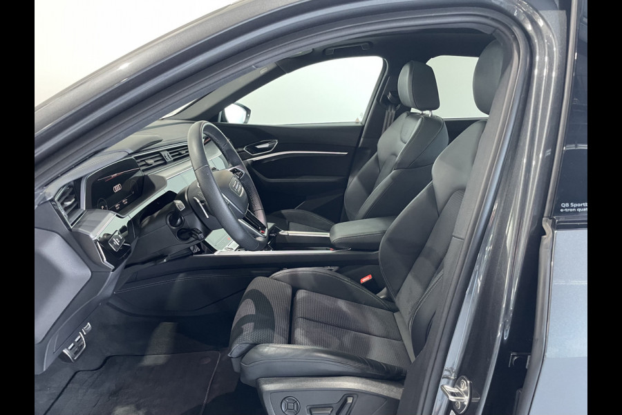 Audi Q8 Sportback e-tron 50 quattro S Edition 95 kWh / Panorama Dak / Camera
