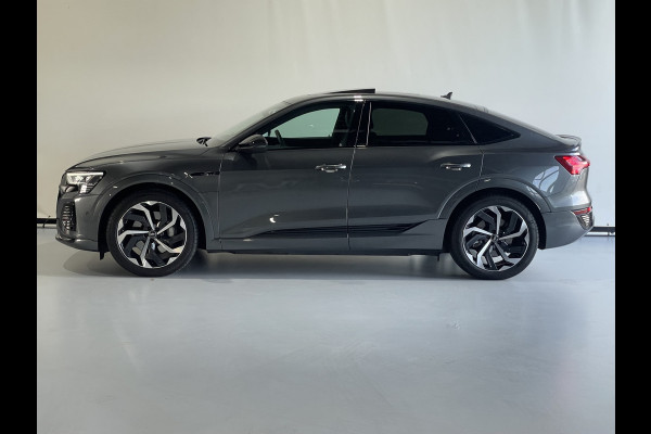 Audi Q8 Sportback e-tron 50 quattro S Edition 95 kWh / Panorama Dak / Camera